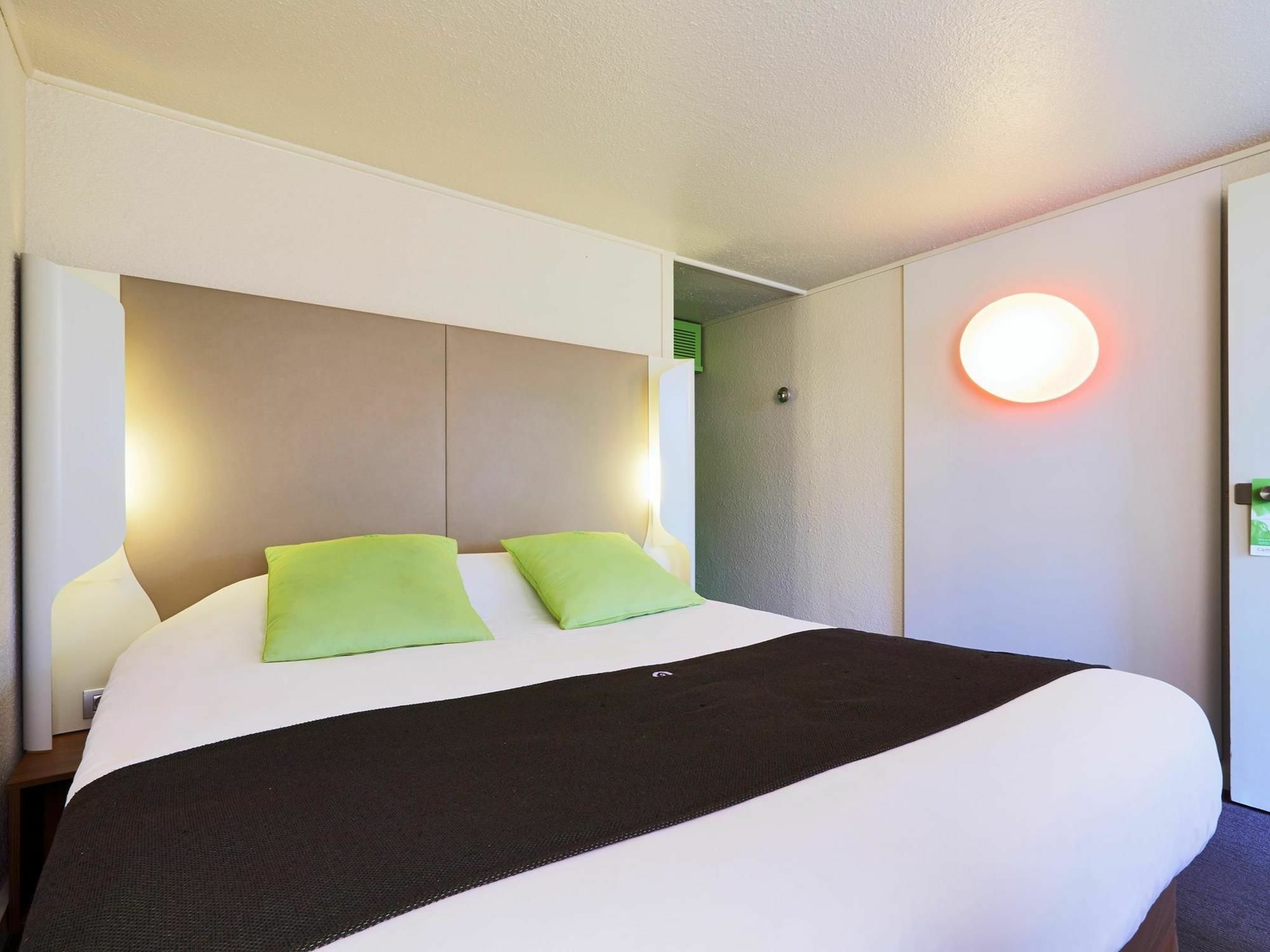 Hotel Campanile Caen Est - Mondeville